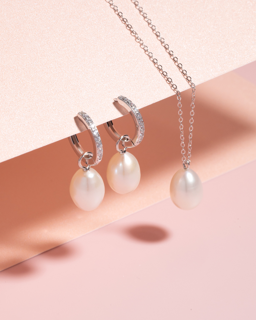 Large Pearl Pendant Necklace in Sterling Silver