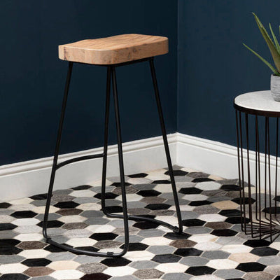 Oak Wood and Black Metal Bar Stool | Lyon