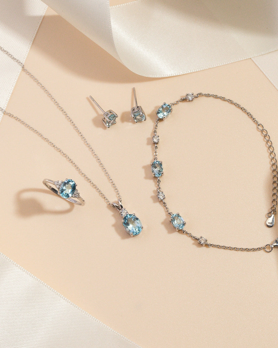 Blue Topaz Bracelet in Sterling Silver