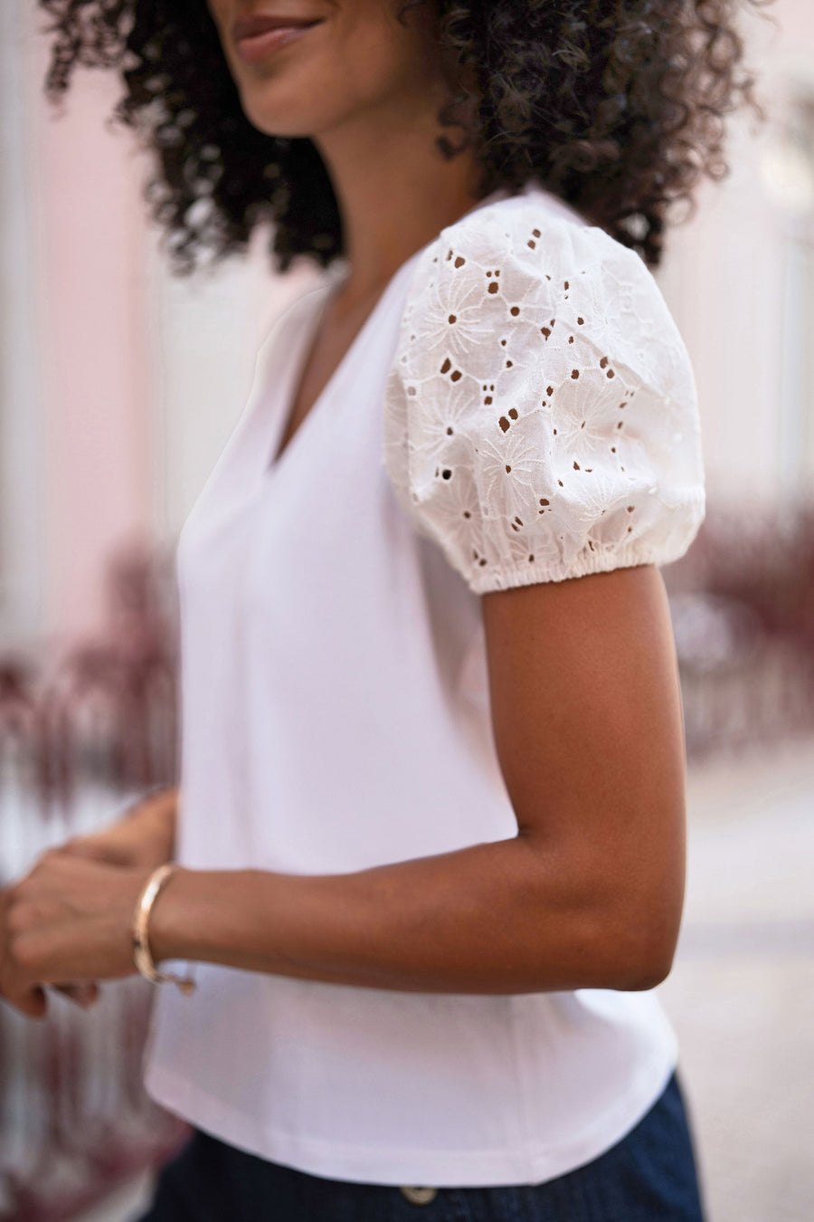 Yumi White Cotton Jersey T-Shirt With Lace Sleeves