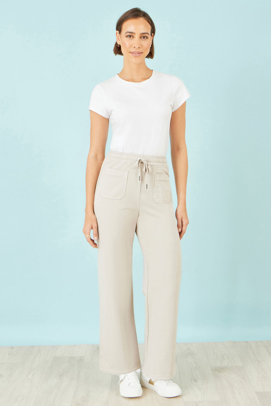 Yumi Cream Relaxed Stretch Wide Leg Trousers With Pockets